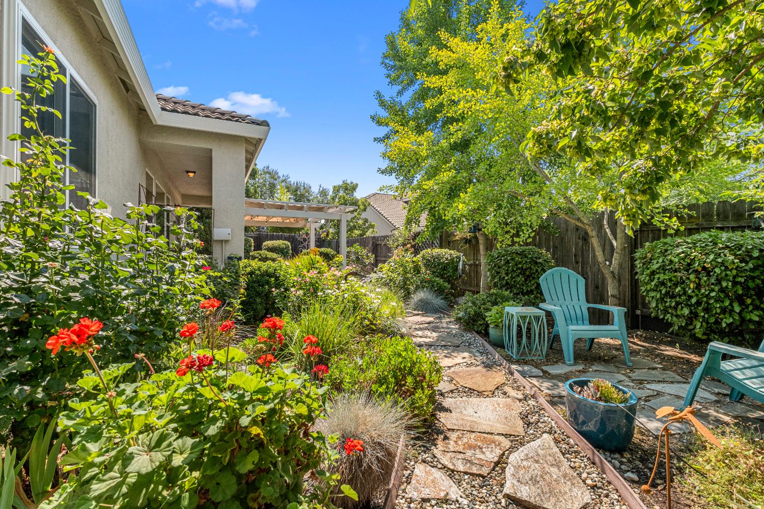 Detail Gallery Image 58 of 82 For 9544 Sun Poppy Way, El Dorado Hills,  CA 95762 - 2 Beds | 2/1 Baths