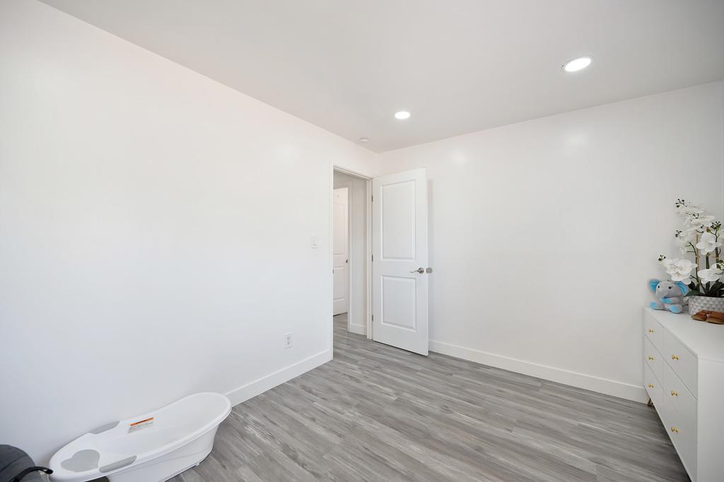 Detail Gallery Image 21 of 35 For 9431 Erwin Ave, Orangevale,  CA 95662 - 3 Beds | 2 Baths