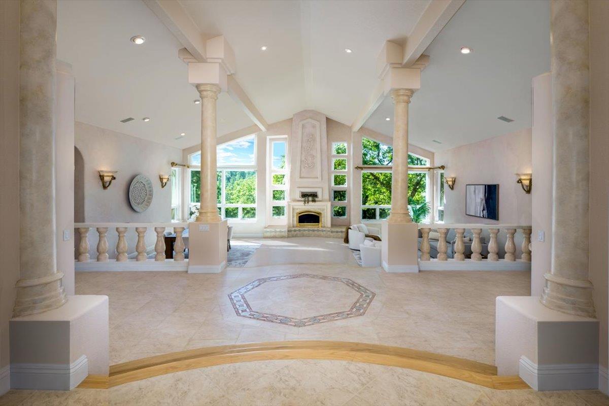 Detail Gallery Image 10 of 97 For 14031 Gochine Dr, Nevada City,  CA 95959 - 4 Beds | 3/1 Baths