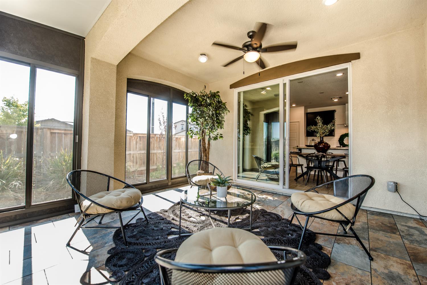 Detail Gallery Image 30 of 37 For 2751 Brookshire Cir, Woodland,  CA 95776 - 5 Beds | 3 Baths