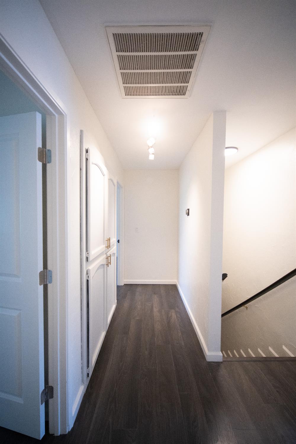 Detail Gallery Image 20 of 36 For 3406 Bristol Ct, Cameron Park,  CA 95682 - 3 Beds | 2/1 Baths