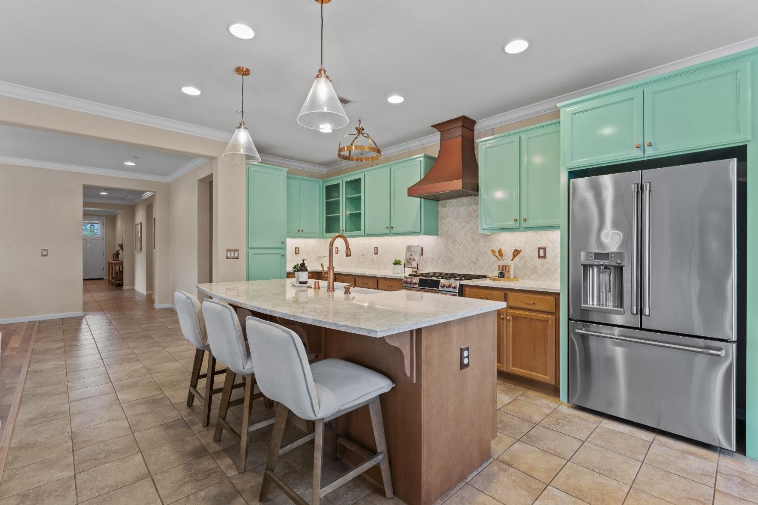 Detail Gallery Image 9 of 61 For 206 Calistoga Ct, El Dorado Hills,  CA 95762 - 3 Beds | 2/1 Baths