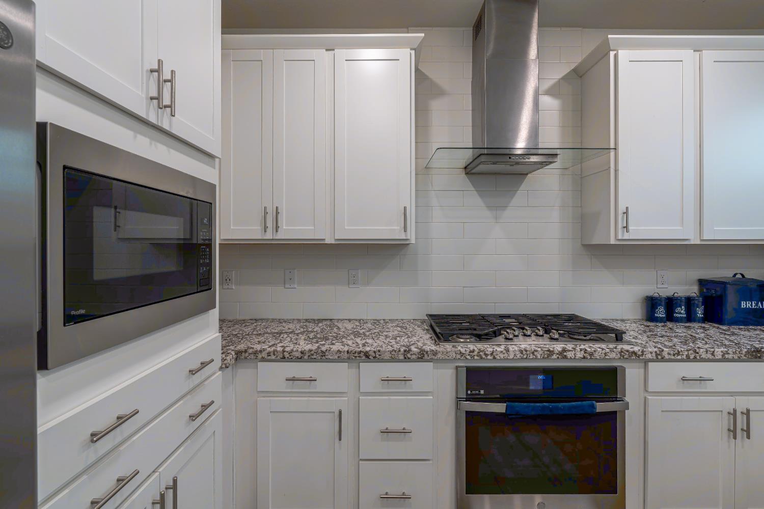Detail Gallery Image 26 of 53 For 10448 Oboe Way, Elk Grove,  CA 95757 - 3 Beds | 2/1 Baths