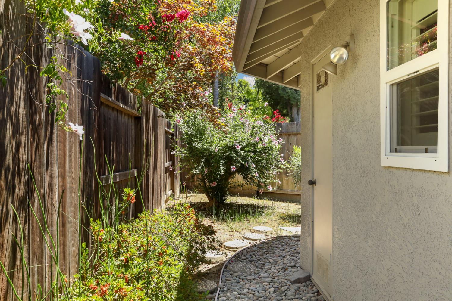 Detail Gallery Image 40 of 50 For 2404 Dutchollow Ct, Modesto,  CA 95356 - 3 Beds | 2 Baths