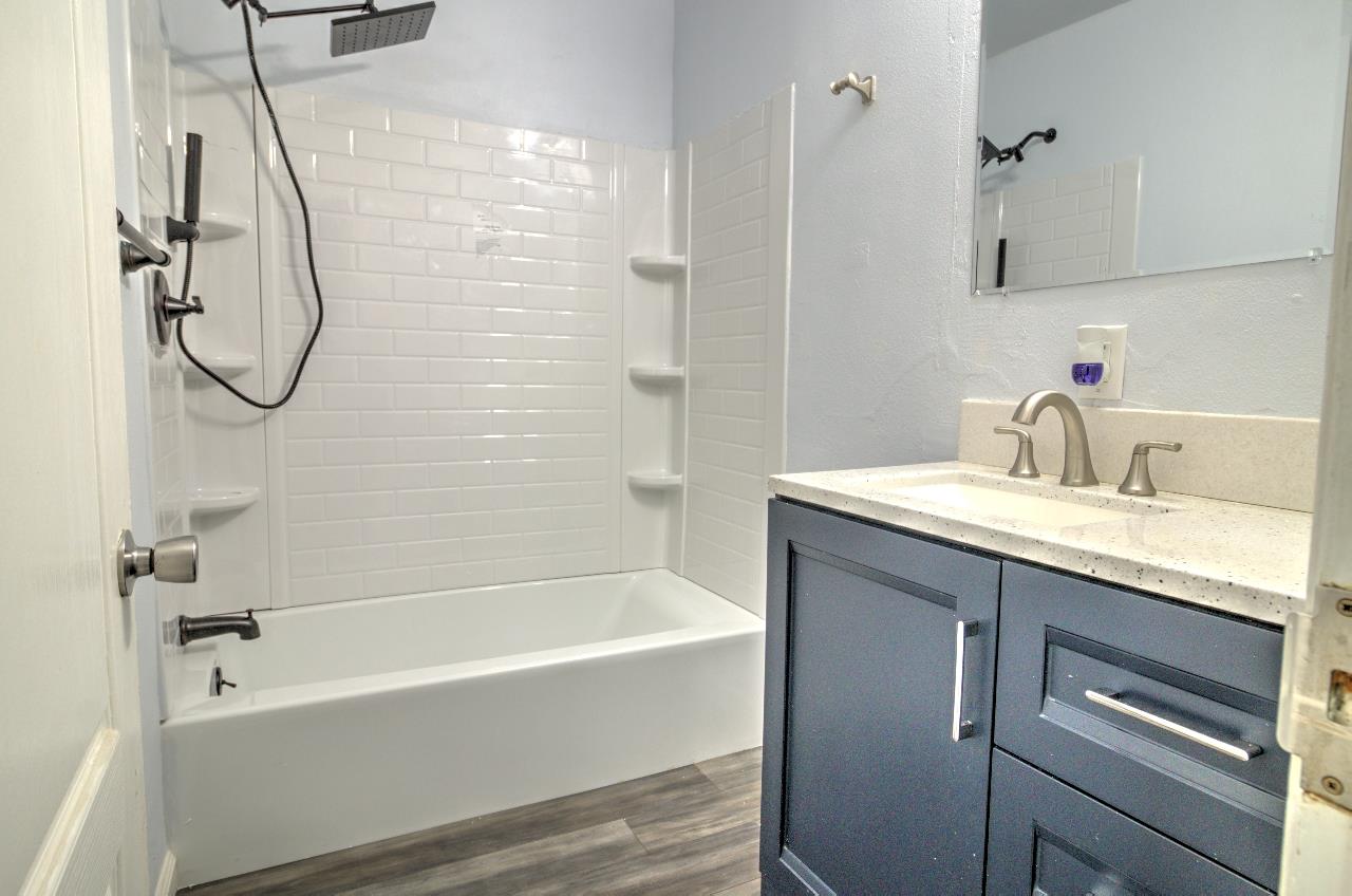 Detail Gallery Image 7 of 33 For 400 Elm Ave, Atwater,  CA 95301 - 4 Beds | 2 Baths