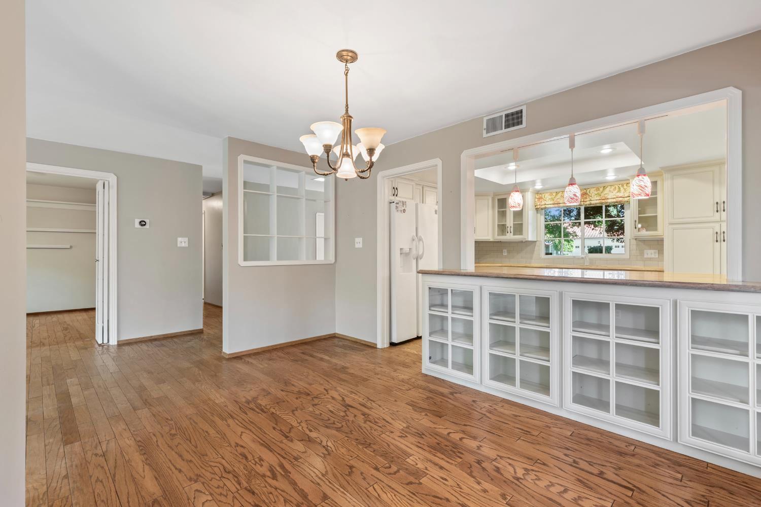 Detail Gallery Image 11 of 34 For 1314 Highland Dr, Modesto,  CA 95354 - 3 Beds | 1/1 Baths