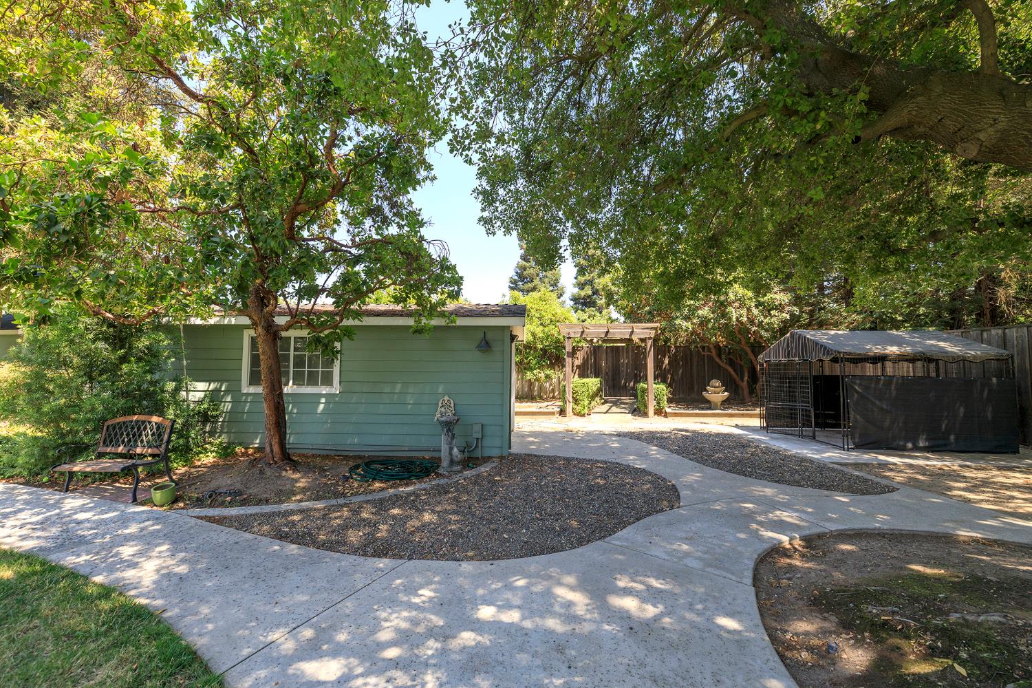 Detail Gallery Image 66 of 68 For 3128 Esta Ave, Modesto,  CA 95355 - 3 Beds | 3 Baths