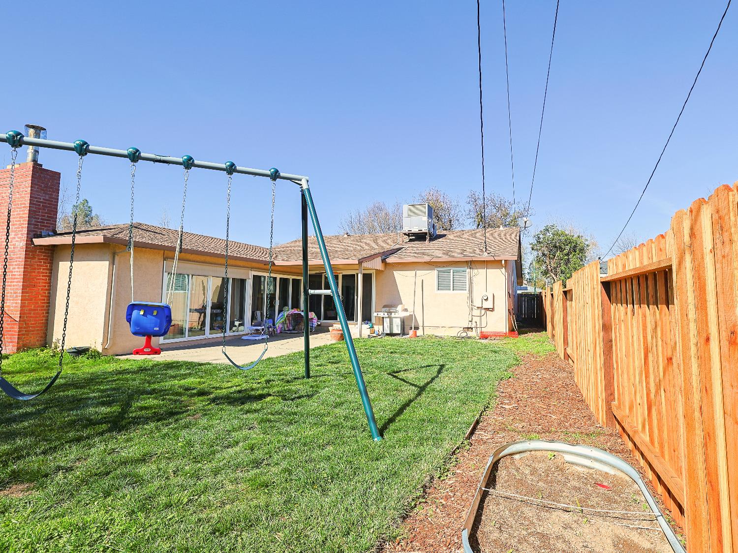 Detail Gallery Image 43 of 45 For 18 W Clanton Ave, Woodland,  CA 95695 - 3 Beds | 2 Baths