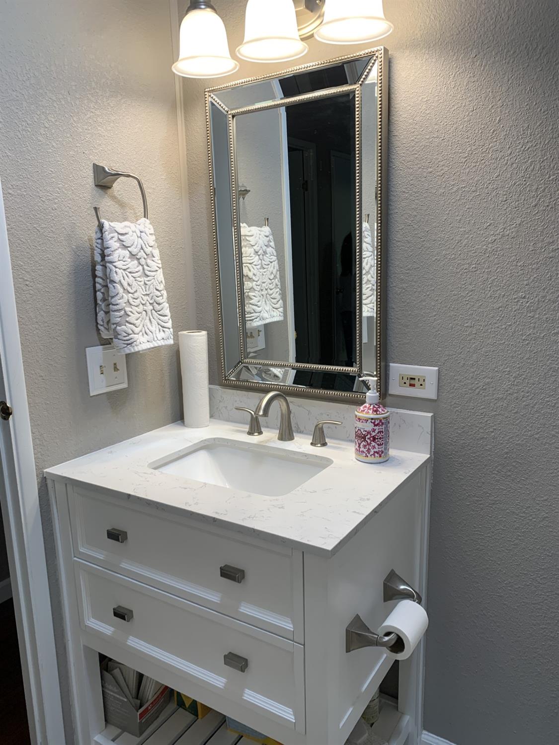 Detail Gallery Image 48 of 54 For 4901 Gardendell Rd, Sacramento,  CA 95834 - 2 Beds | 2 Baths