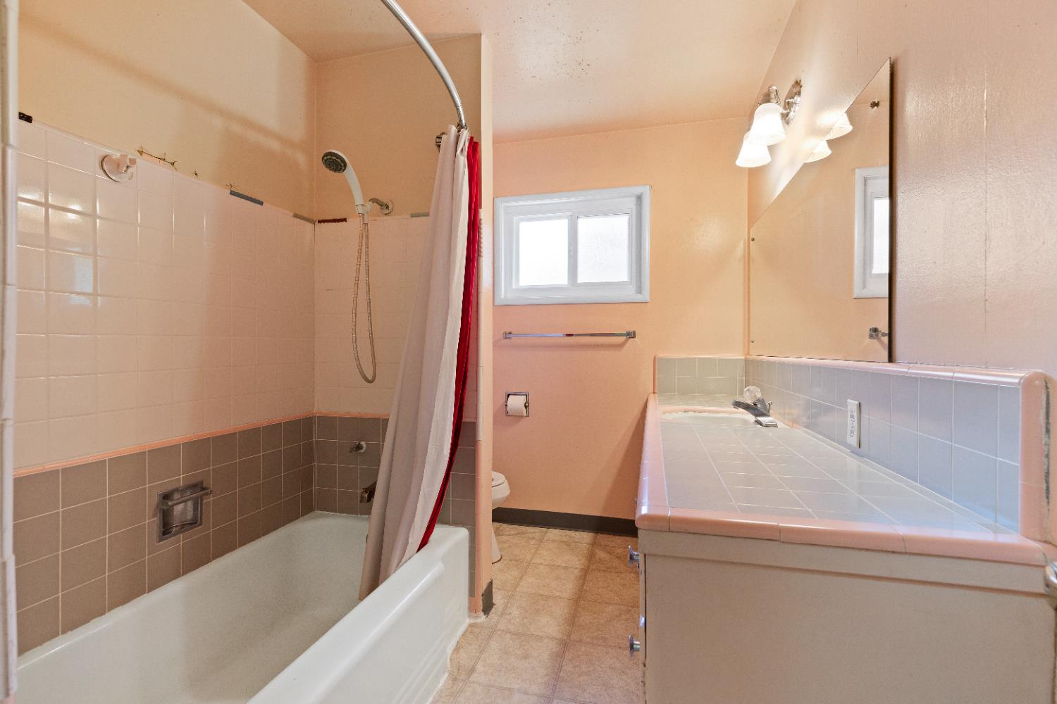 Detail Gallery Image 20 of 34 For 1418 Cypress Ave, Modesto,  CA 95350 - 3 Beds | 2 Baths