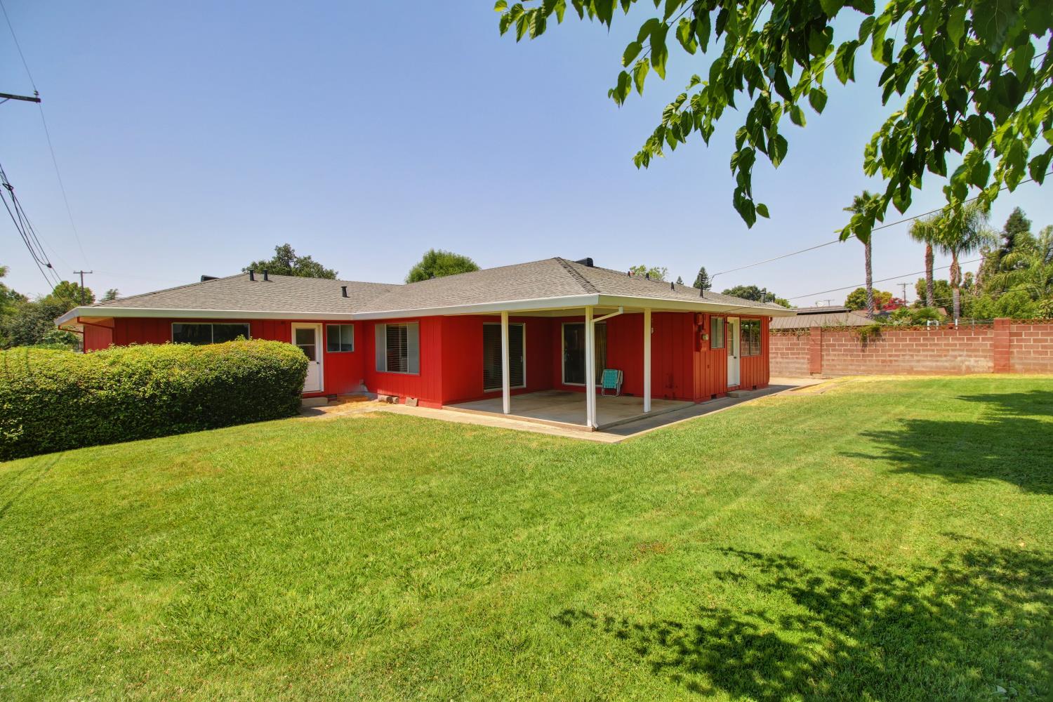 Detail Gallery Image 36 of 38 For 3845 Lynwood Way, Sacramento,  CA 95864 - 3 Beds | 3 Baths