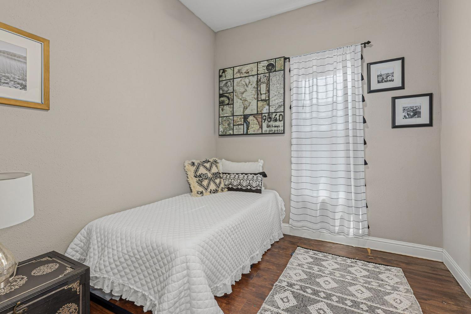 Detail Gallery Image 21 of 37 For 725 4th St, Woodland,  CA 95695 - 3 Beds | 1 Baths