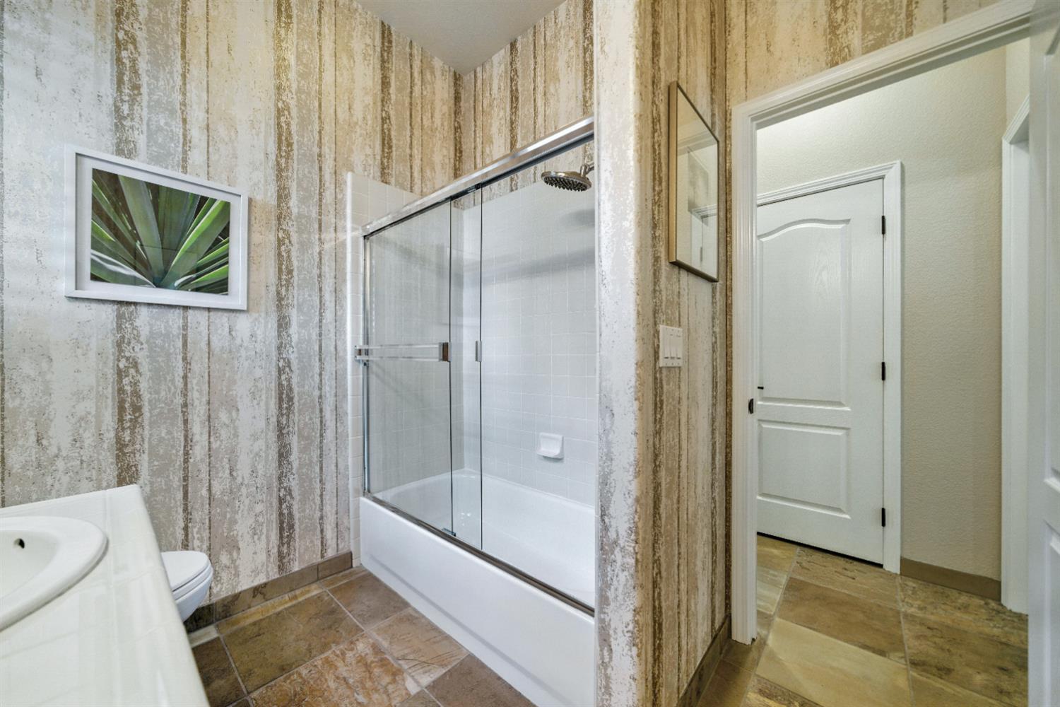 Detail Gallery Image 44 of 78 For 3001 Grasmere Cir, Roseville,  CA 95661 - 2 Beds | 2 Baths