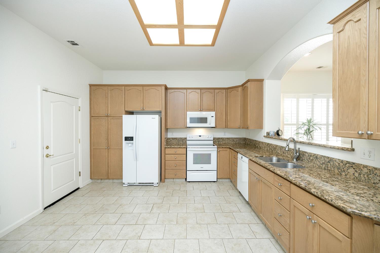 Detail Gallery Image 15 of 35 For 157 Little Johns Creek Dr, Oakdale,  CA 95361 - 2 Beds | 2 Baths