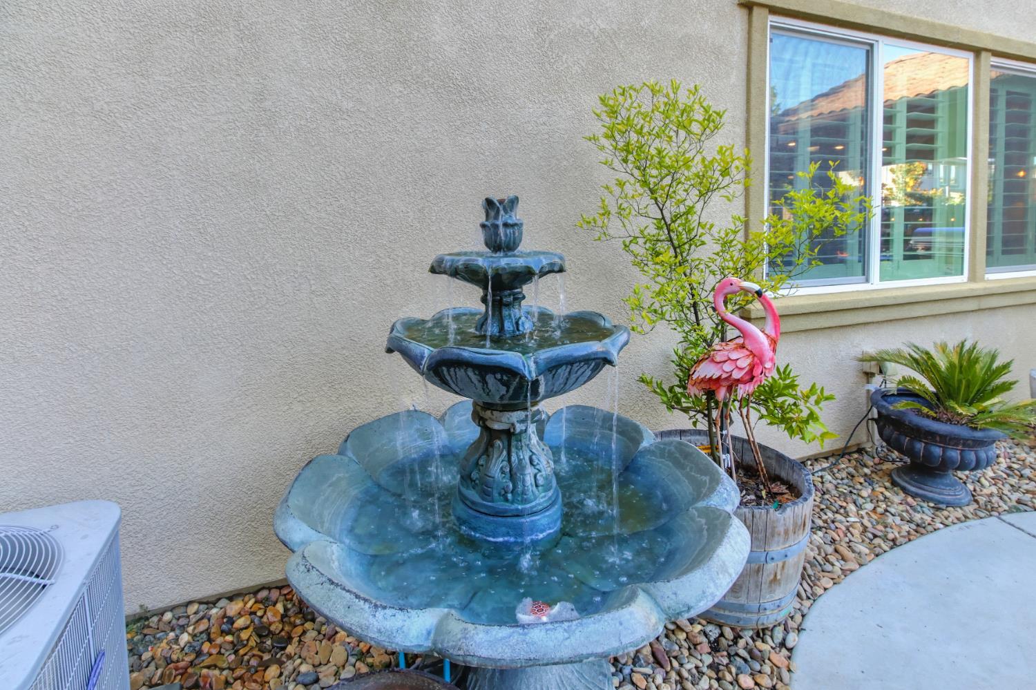 Detail Gallery Image 79 of 88 For 9940 Lorae Way, Elk Grove,  CA 95624 - 4 Beds | 3 Baths