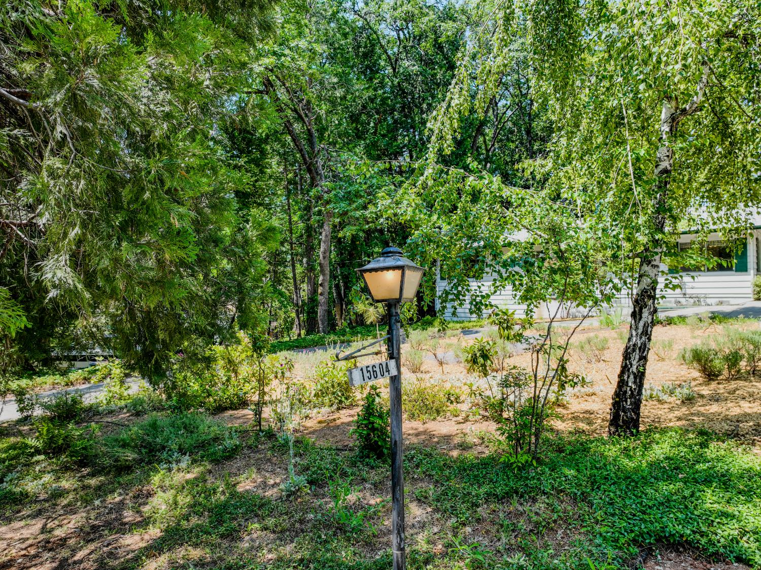 Detail Gallery Image 31 of 43 For 15604 Ridge Estates Rd, Nevada City,  CA 95959 - 2 Beds | 1/1 Baths