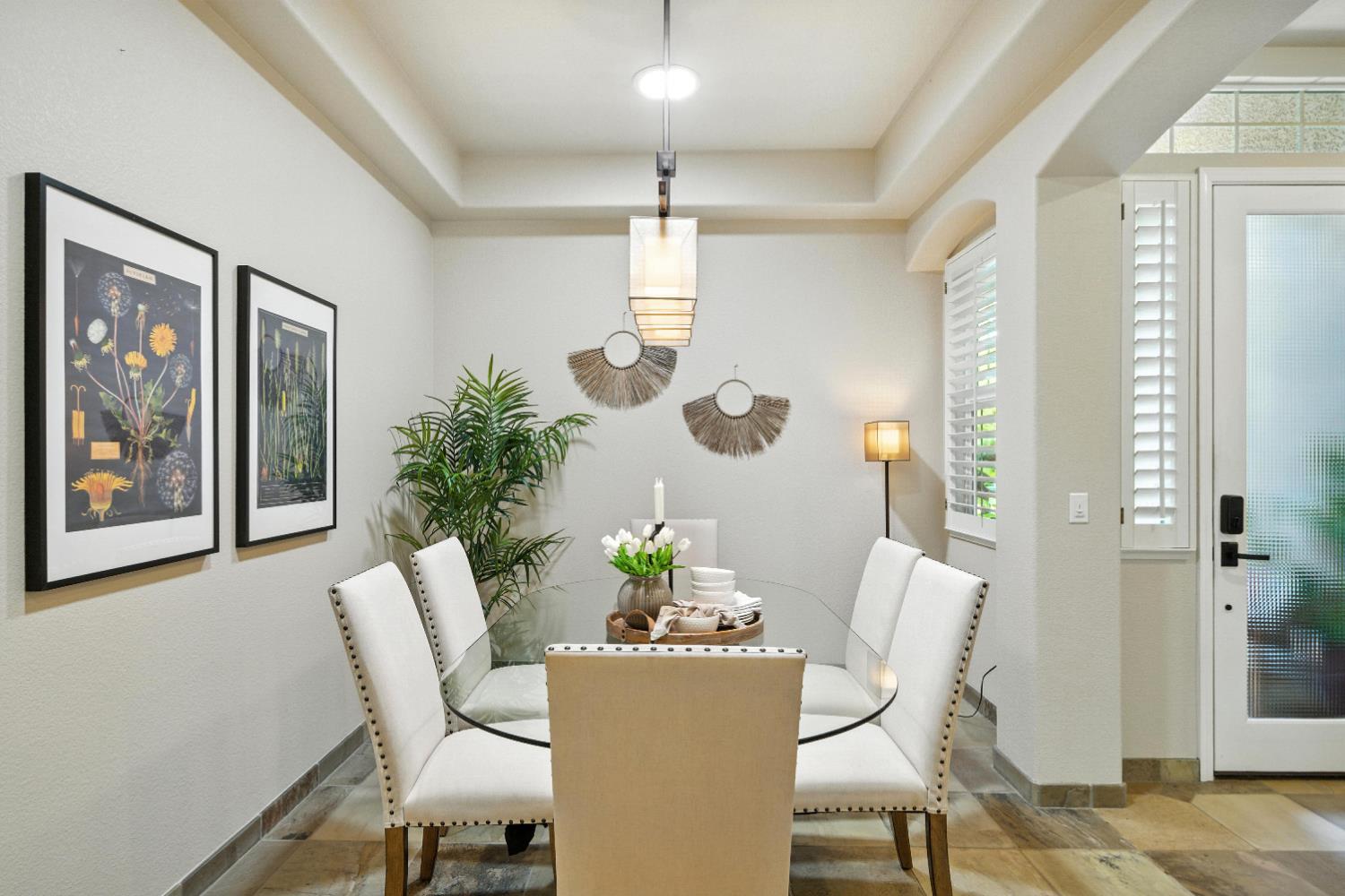 Detail Gallery Image 16 of 78 For 3001 Grasmere Cir, Roseville,  CA 95661 - 2 Beds | 2 Baths