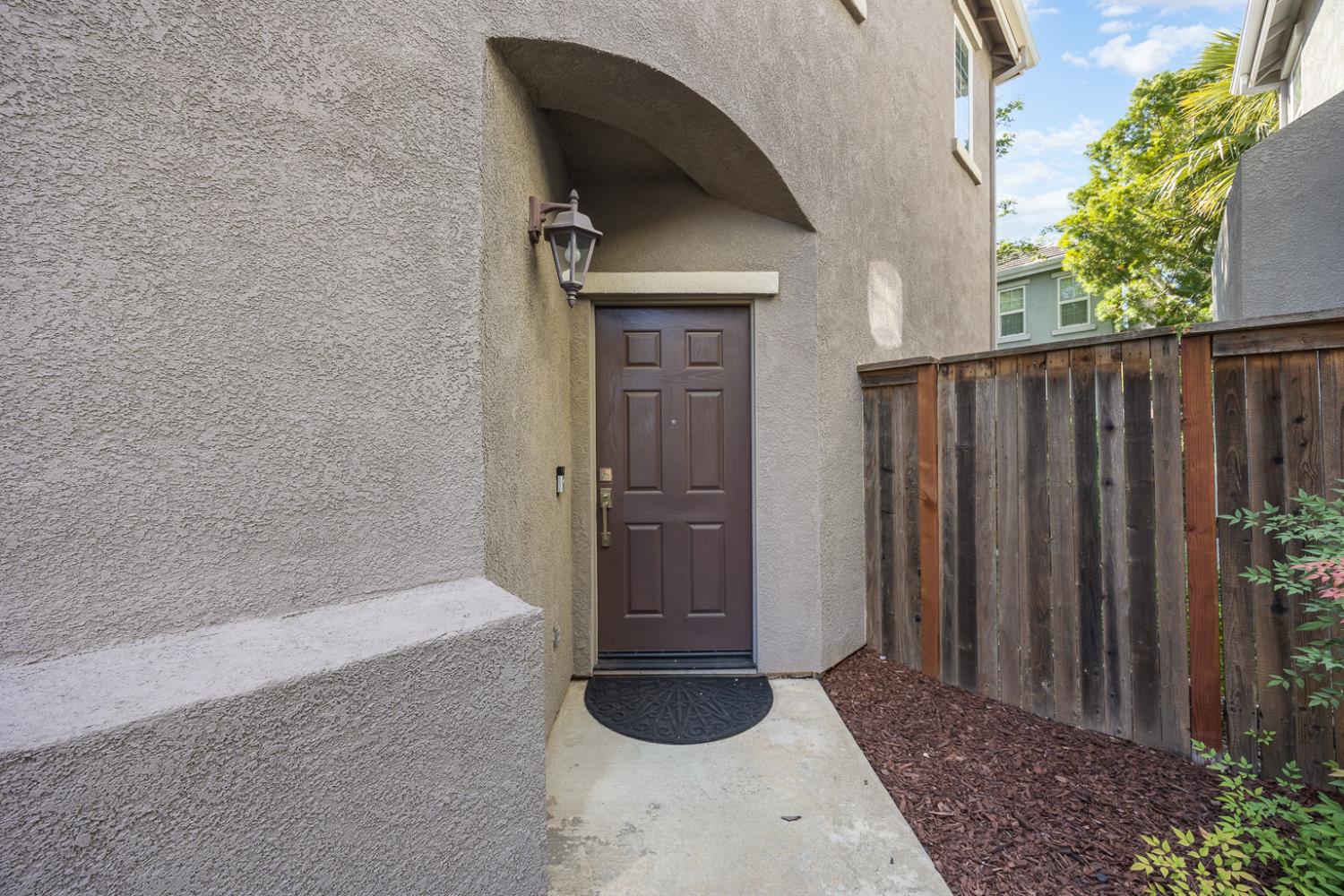 Detail Gallery Image 4 of 40 For 9205 Cortina Cir, Roseville,  CA 95678 - 3 Beds | 2/1 Baths
