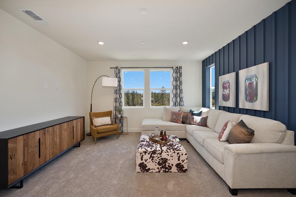 Detail Gallery Image 17 of 31 For 3022 Constellation Ave, Placerville,  CA 95667 - 4 Beds | 3/1 Baths