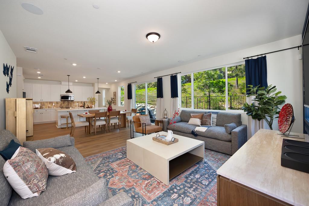 Detail Gallery Image 11 of 31 For 3022 Constellation Ave, Placerville,  CA 95667 - 4 Beds | 3/1 Baths