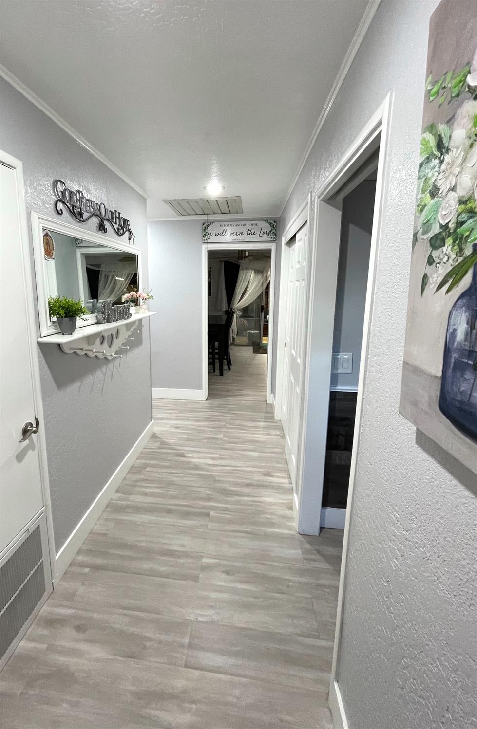 Detail Gallery Image 2 of 25 For 2313 Thomas St, Ceres,  CA 95307 - 3 Beds | 2 Baths