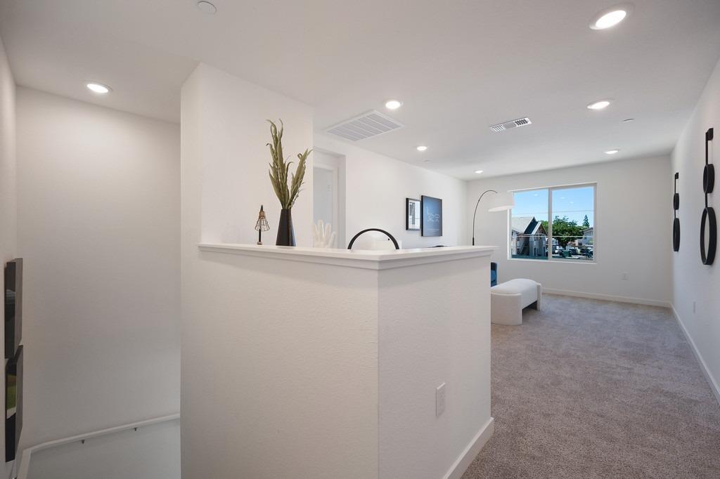 Photo #12: 225093337 Listing: Photo #12