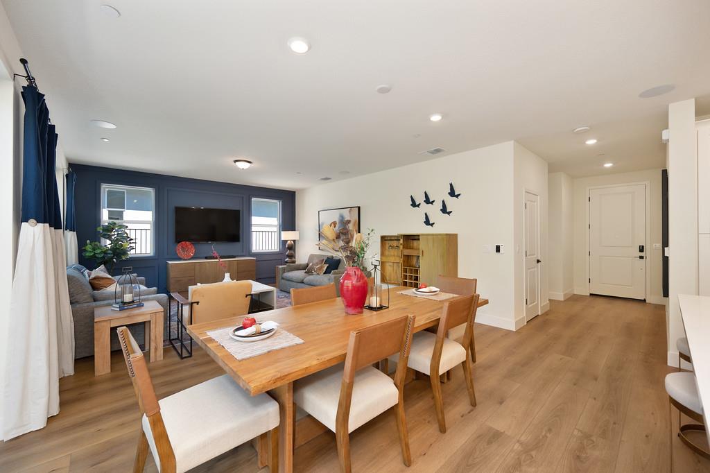 Detail Gallery Image 9 of 31 For 3022 Constellation Ave, Placerville,  CA 95667 - 4 Beds | 3/1 Baths
