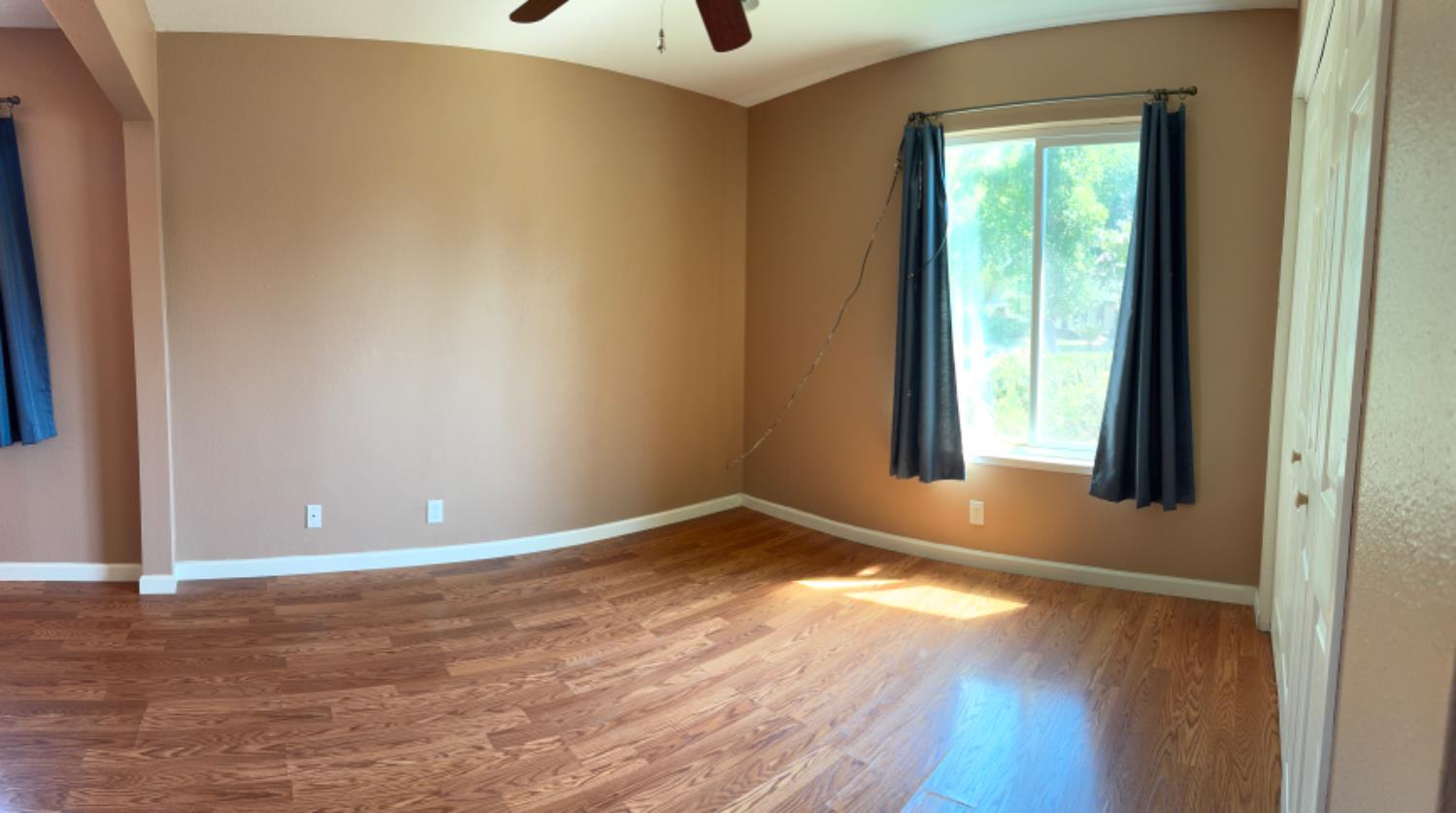 Detail Gallery Image 10 of 19 For 1353 Villa Dr, Merced,  CA 95340 - 3 Beds | 2 Baths