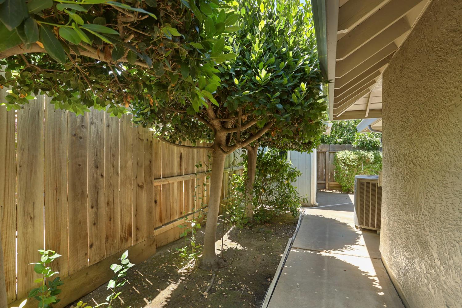 Detail Gallery Image 44 of 50 For 2404 Dutchollow Ct, Modesto,  CA 95356 - 3 Beds | 2 Baths