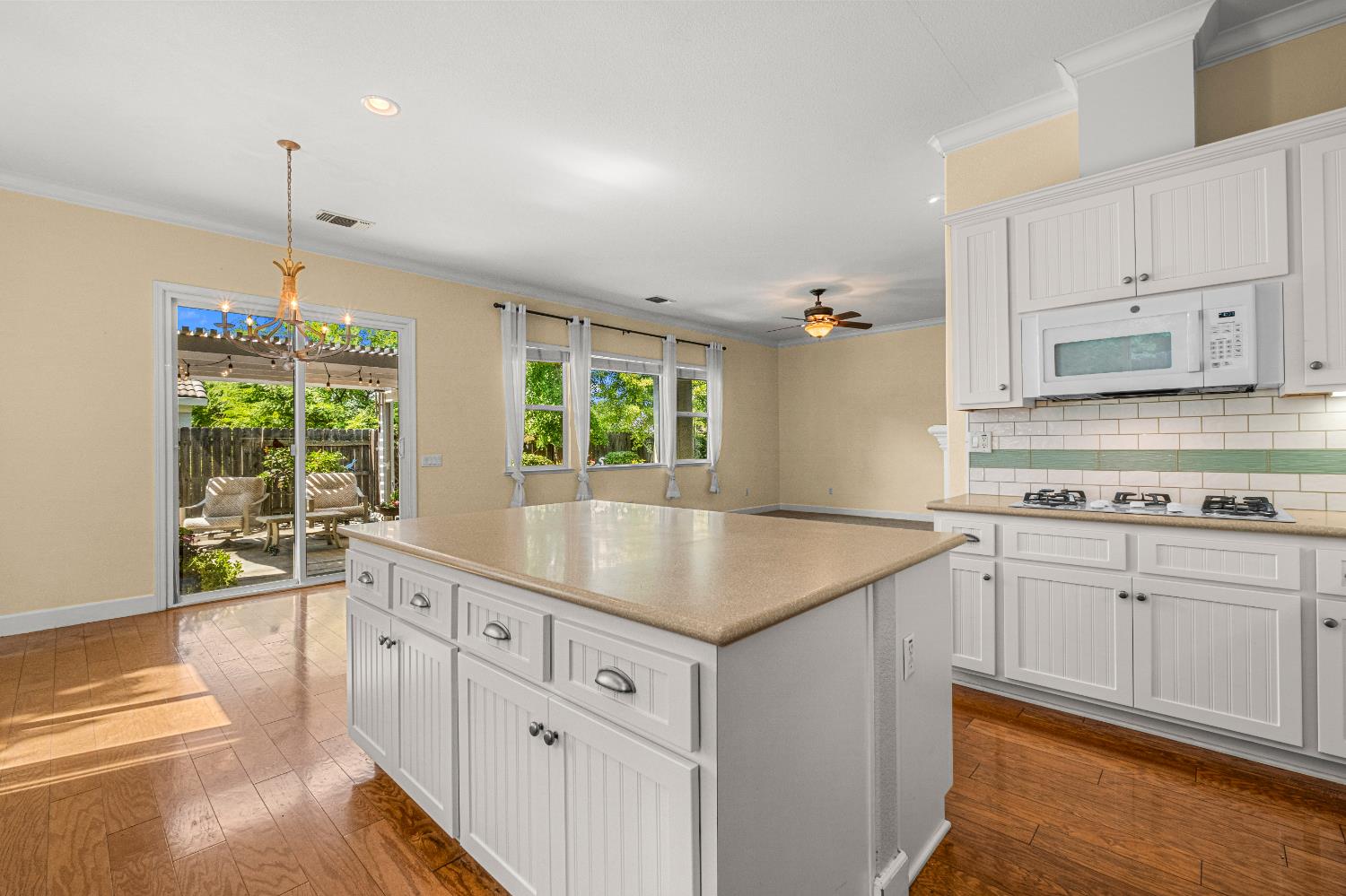 Detail Gallery Image 25 of 82 For 9544 Sun Poppy Way, El Dorado Hills,  CA 95762 - 2 Beds | 2/1 Baths