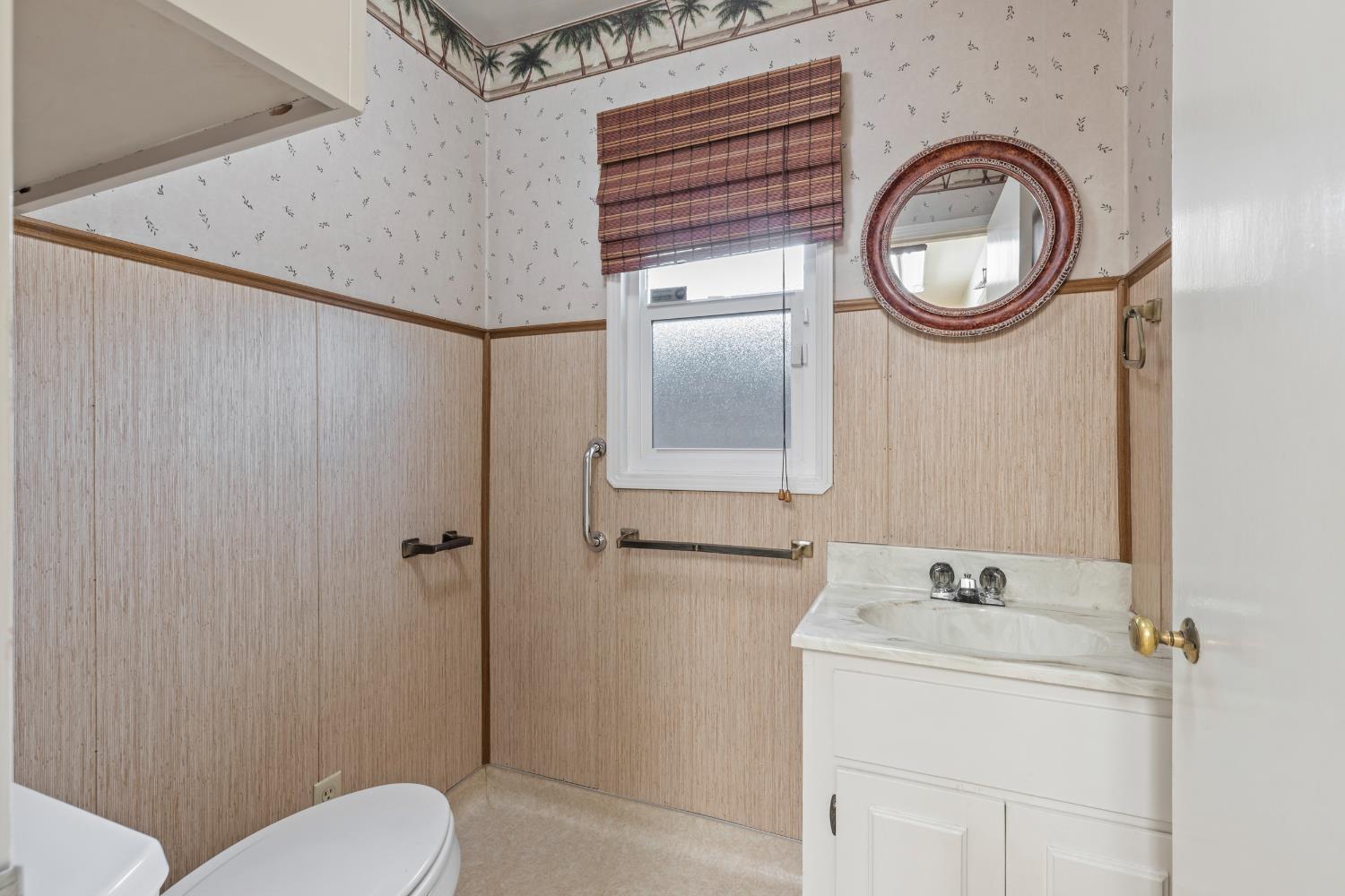 Detail Gallery Image 16 of 34 For 1314 Highland Dr, Modesto,  CA 95354 - 3 Beds | 1/1 Baths