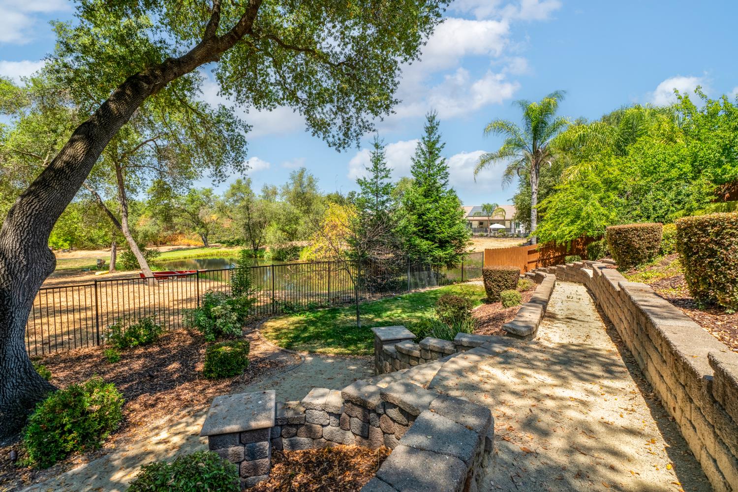 Detail Gallery Image 56 of 65 For 6312 Monument Springs Dr, Rocklin,  CA 95677 - 4 Beds | 3 Baths
