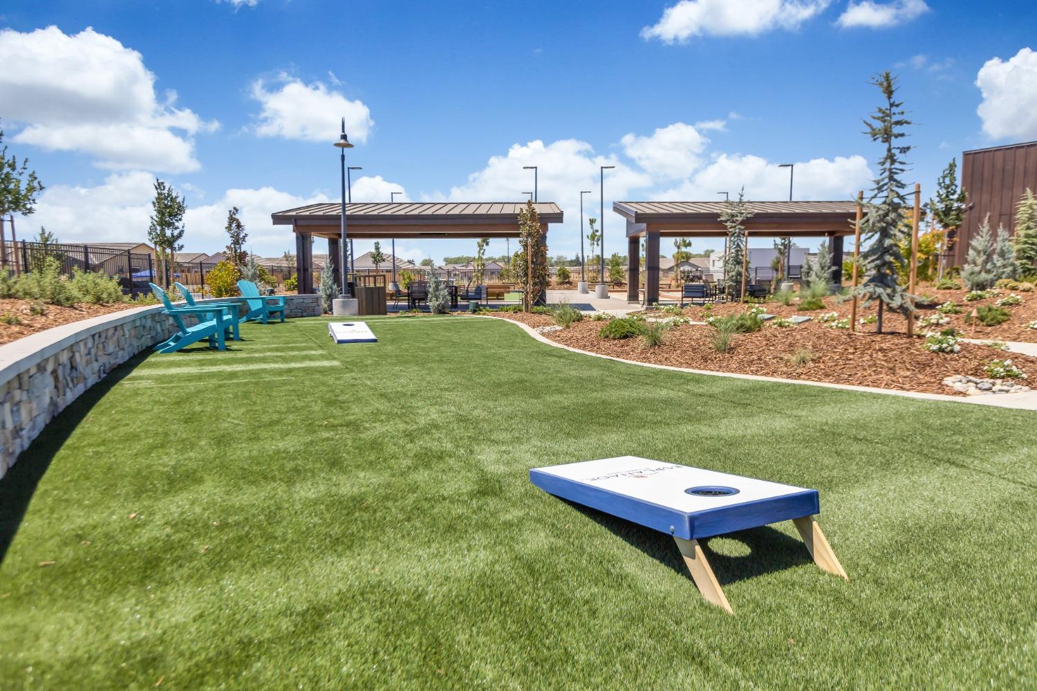 Detail Gallery Image 26 of 28 For 301 Trout Creek Ct, Lincoln,  CA 95648 - 2 Beds | 2 Baths