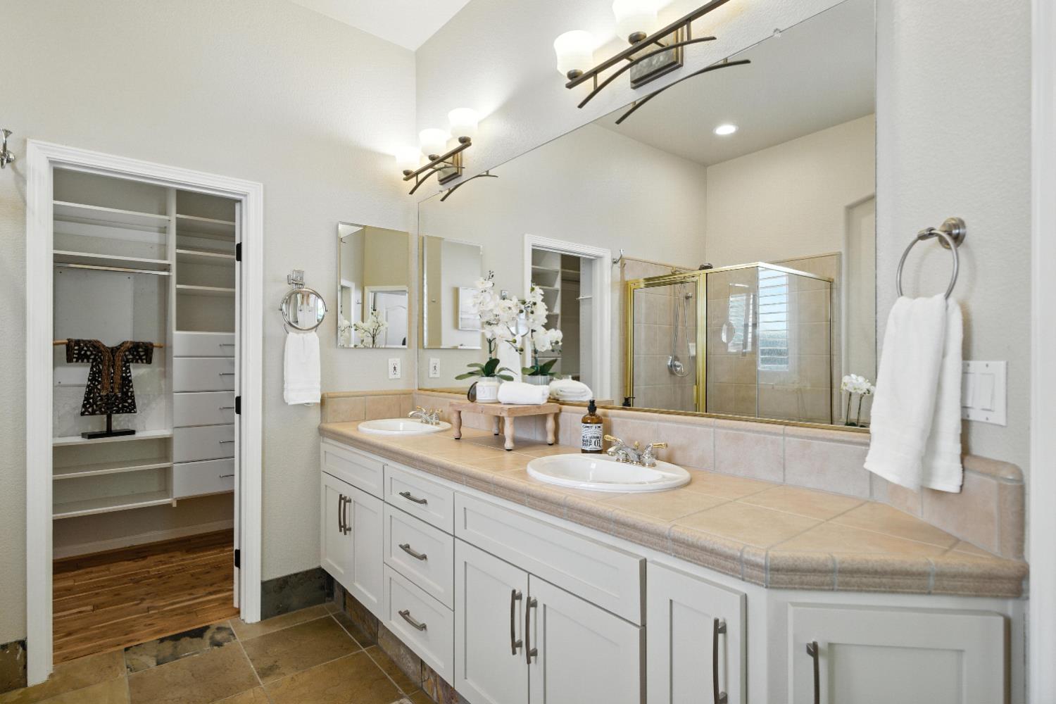 Detail Gallery Image 38 of 78 For 3001 Grasmere Cir, Roseville,  CA 95661 - 2 Beds | 2 Baths