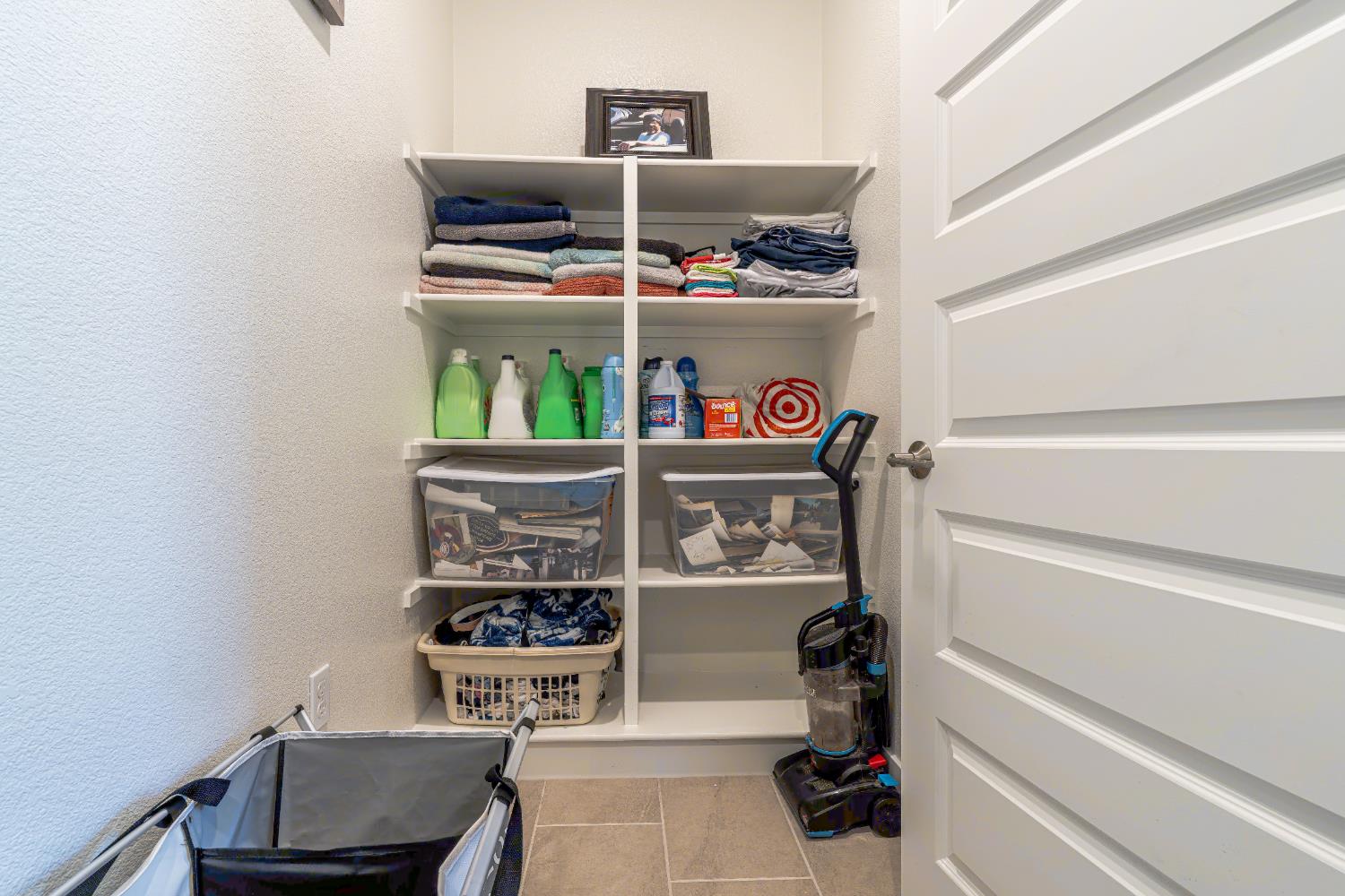 Detail Gallery Image 34 of 53 For 10448 Oboe Way, Elk Grove,  CA 95757 - 3 Beds | 2/1 Baths