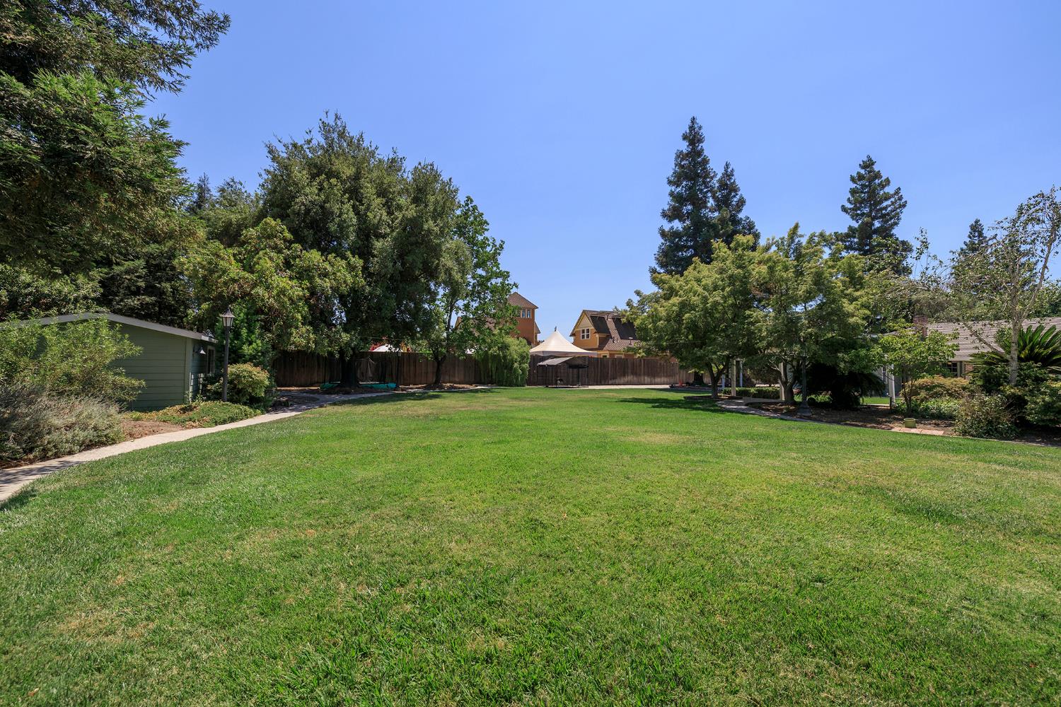 Detail Gallery Image 61 of 68 For 3128 Esta Ave, Modesto,  CA 95355 - 3 Beds | 3 Baths