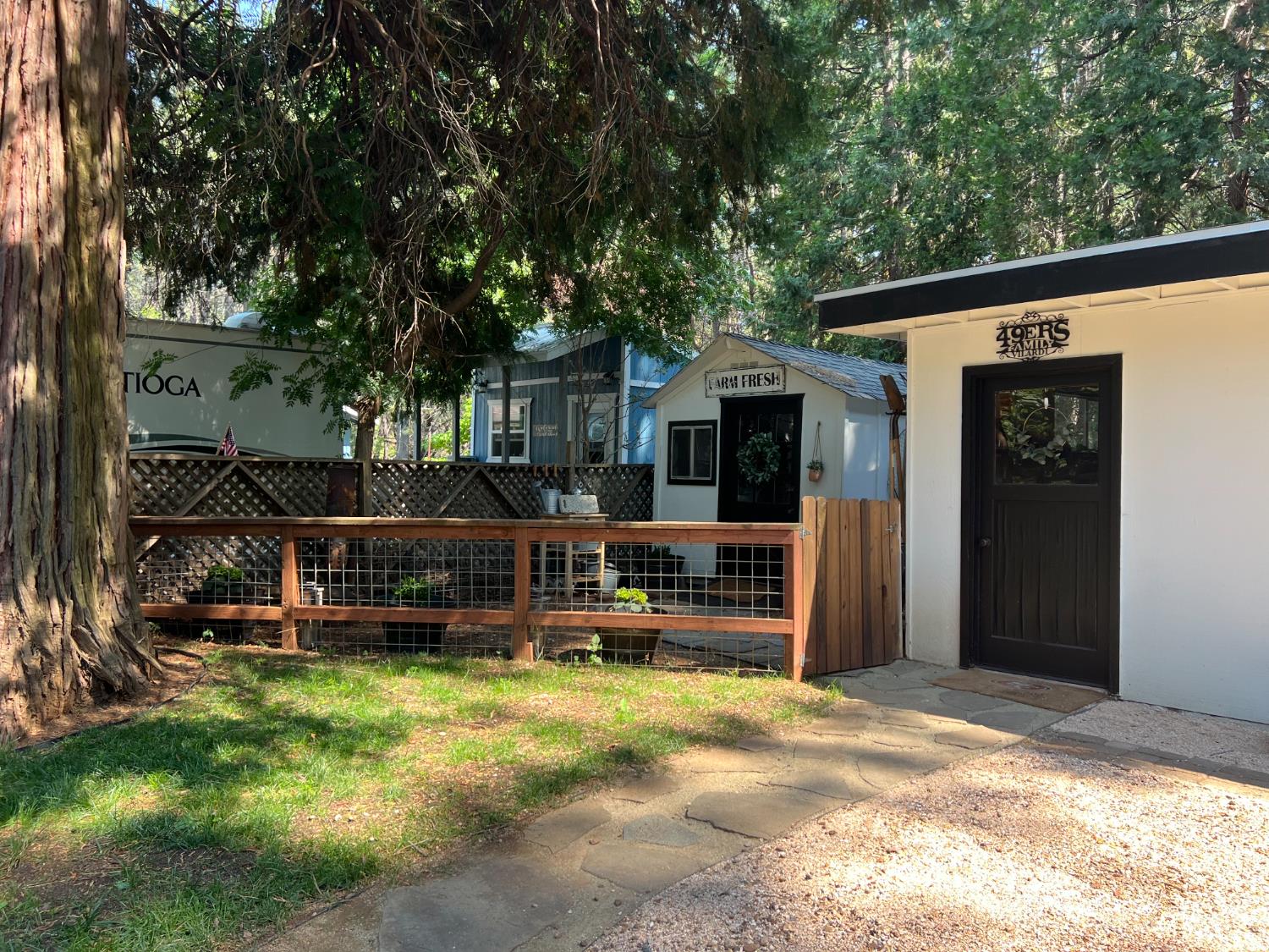 Detail Gallery Image 9 of 12 For 383 Alpine Dr, Colfax,  CA 95713 - 2 Beds | 2 Baths