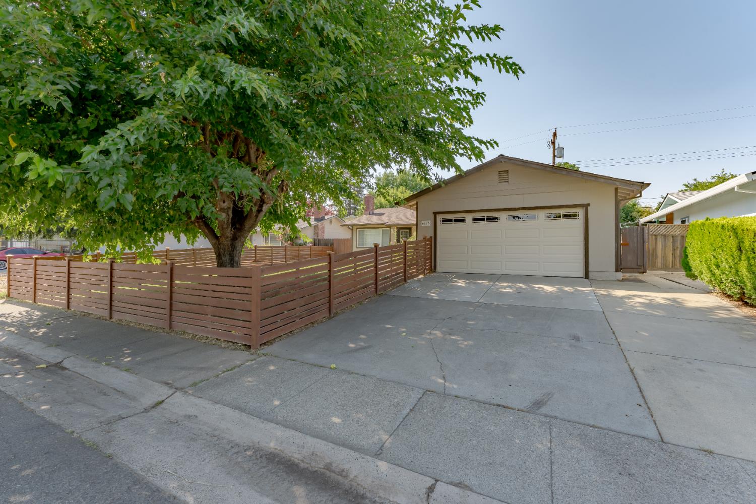 Detail Gallery Image 1 of 25 For 6413 Cheltenham Way, Citrus Heights,  CA 95621 - 3 Beds | 1 Baths