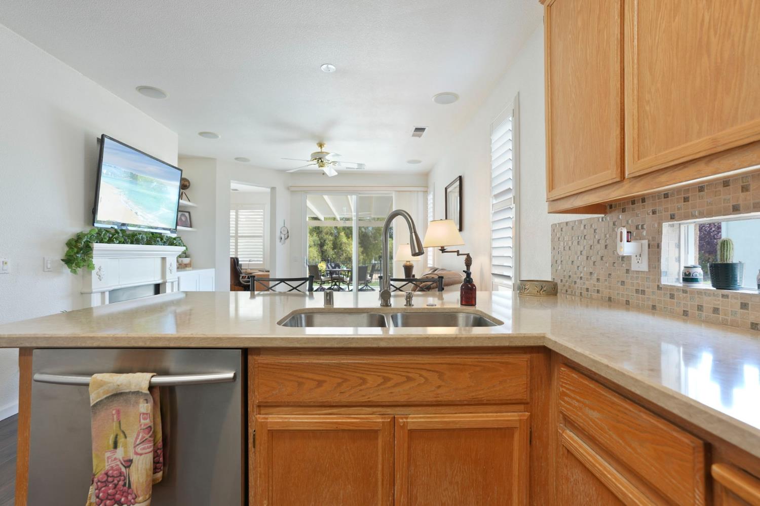Detail Gallery Image 11 of 38 For 490 Central Park Pl, Brentwood,  CA 94513 - 2 Beds | 2 Baths