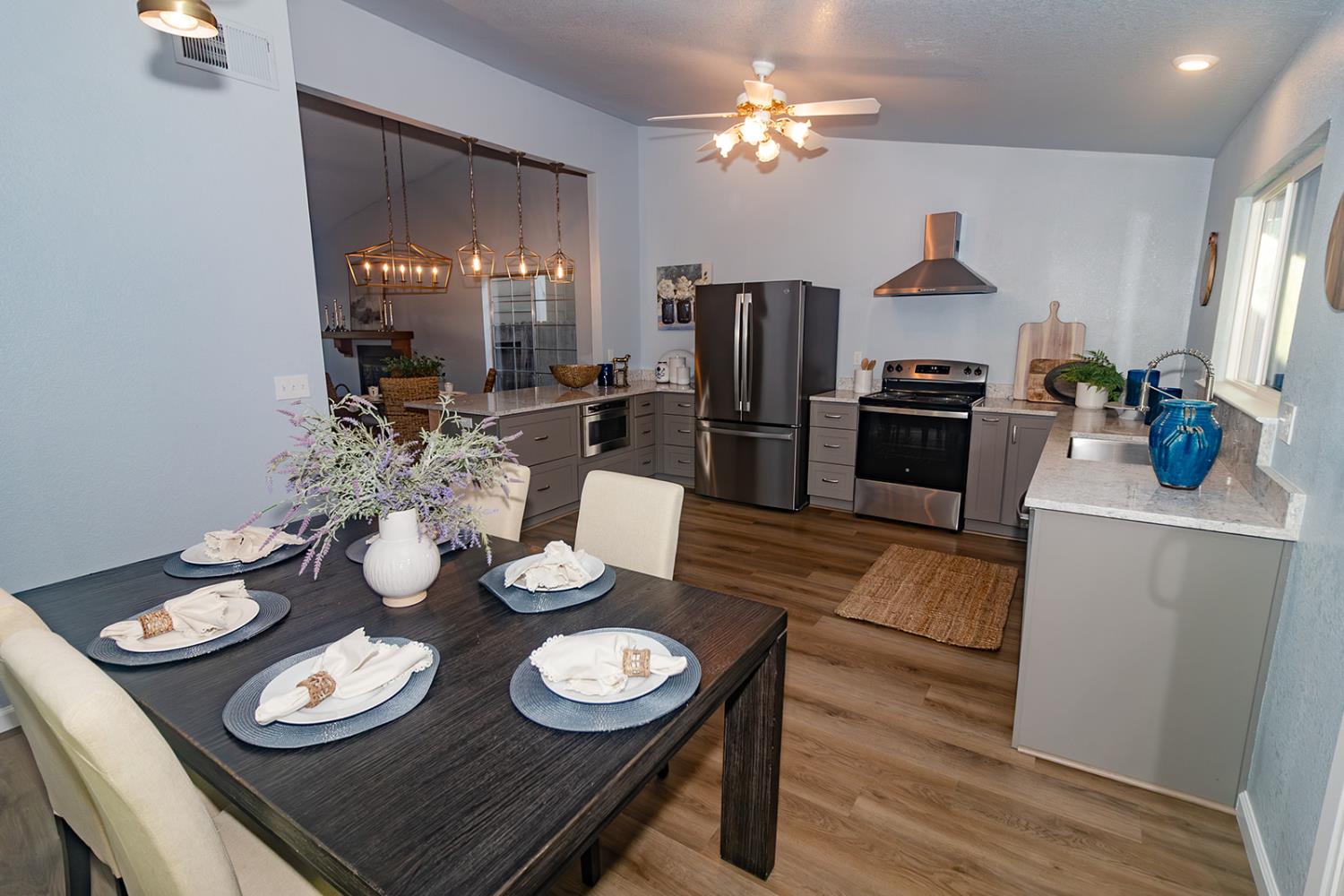 Detail Gallery Image 17 of 35 For 1377 Leo Way, Woodland,  CA 95776 - 3 Beds | 2 Baths