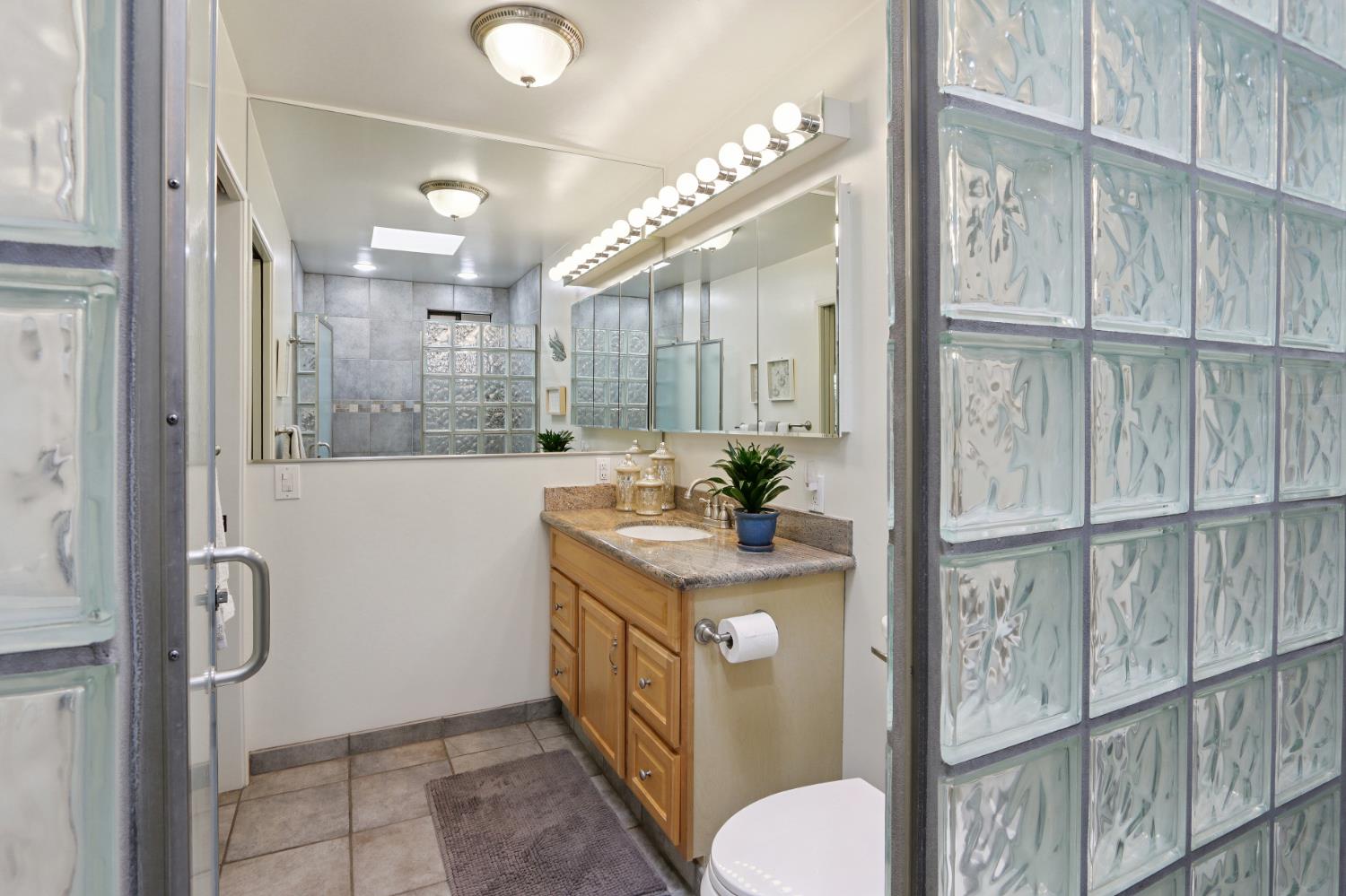 Detail Gallery Image 33 of 42 For 1620 Park Blvd, West Sacramento,  CA 95691 - 3 Beds | 2 Baths