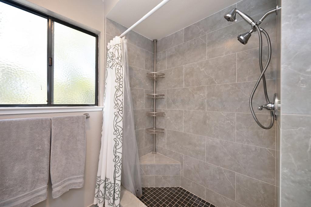 Detail Gallery Image 30 of 47 For 7826 Windsor Ln, Citrus Heights,  CA 95610 - 3 Beds | 2 Baths