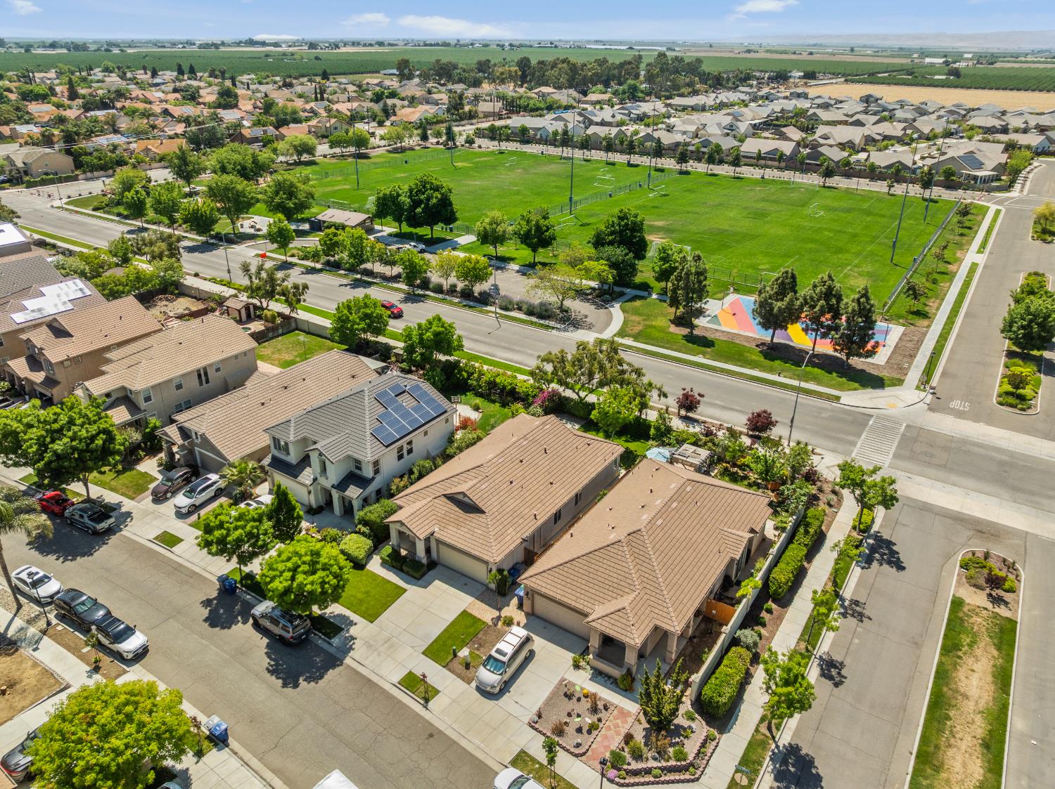 Detail Gallery Image 36 of 40 For 1149 Bellflower Way, Los Banos,  CA 93635 - 4 Beds | 2 Baths