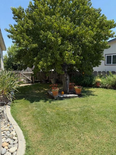 Detail Gallery Image 21 of 23 For 19667 American Ave 61, Hilmar,  CA 95324 - 2 Beds | 2 Baths