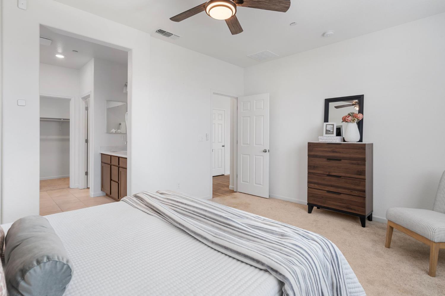 Detail Gallery Image 33 of 50 For 9526 Cadmium Ct, Sacramento,  CA 95829 - 4 Beds | 2 Baths