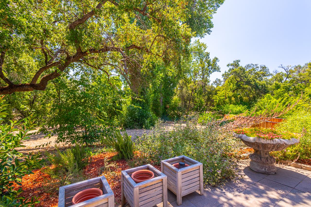 Detail Gallery Image 24 of 24 For 4013 Quarry Ct, Loomis,  CA 95650 - 3 Beds | 2/1 Baths