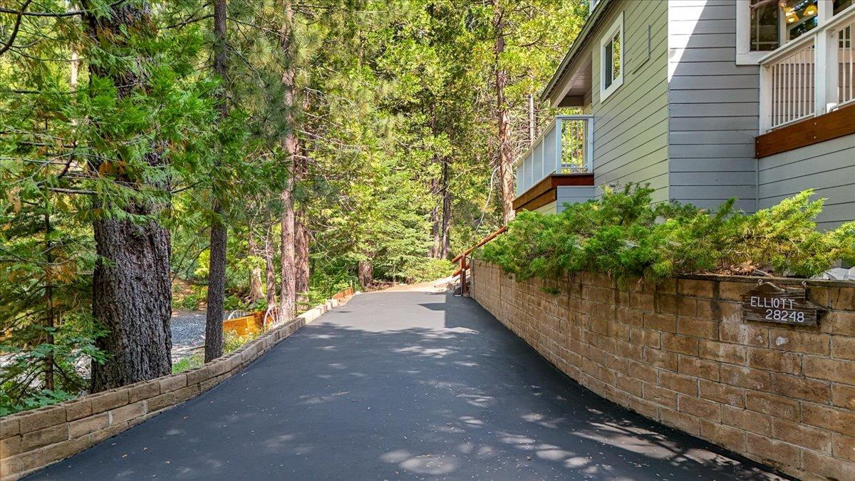 Detail Gallery Image 7 of 71 For 28248 Georges Dr, Strawberry,  CA 95375 - 4 Beds | 2 Baths
