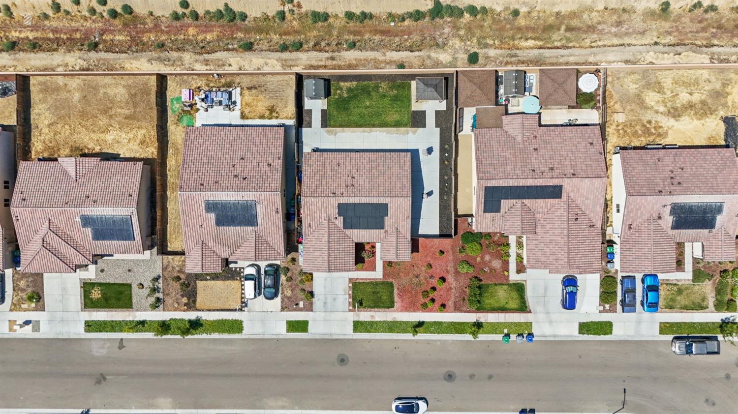 Detail Gallery Image 41 of 43 For 2070 Greenbriar Dr, Los Banos,  CA 93635 - 3 Beds | 2 Baths