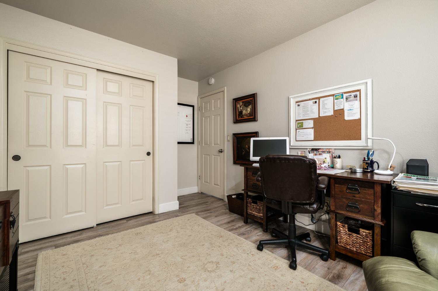 Detail Gallery Image 27 of 63 For 5148 Walnut Place Ln, Carmichael,  CA 95608 - 3 Beds | 2 Baths