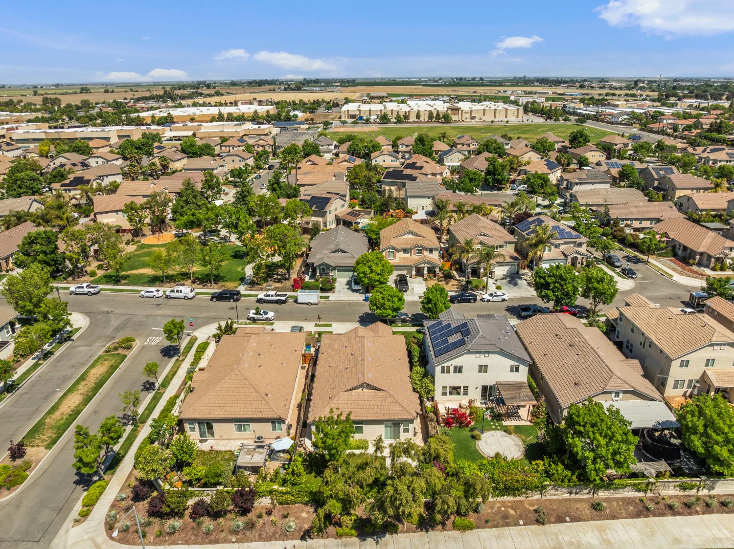 Detail Gallery Image 37 of 40 For 1149 Bellflower Way, Los Banos,  CA 93635 - 4 Beds | 2 Baths